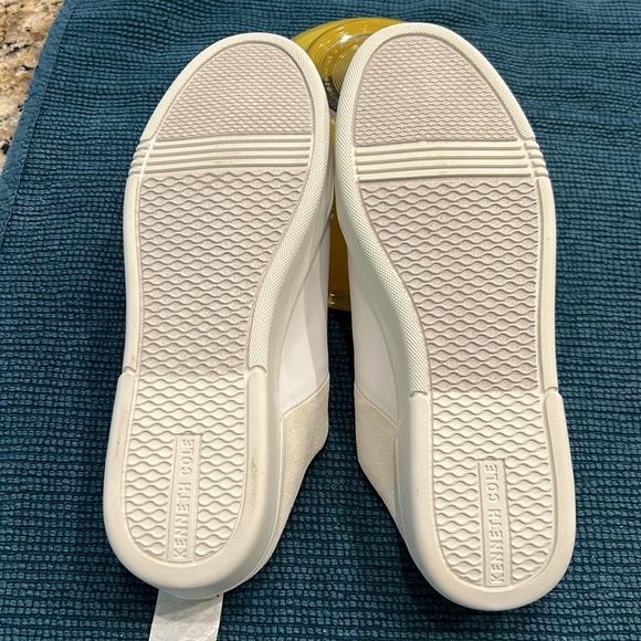 Slip in casual tennis, white with light tan with trim . - Picture 2 of 6